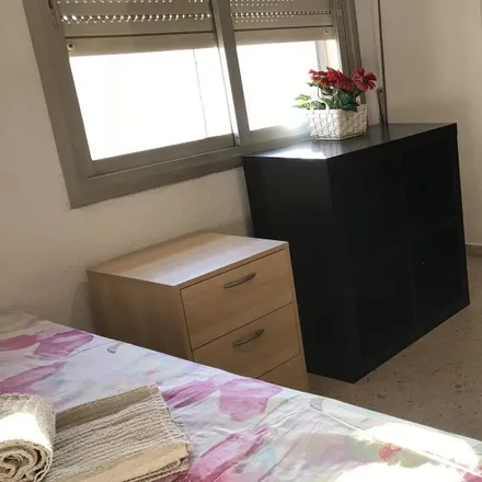 Rent this 4 bed room on Calle Nueva de San Antón in 30009 Murcia, Spain
