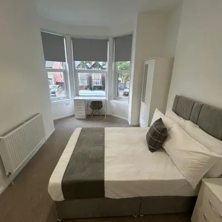 Rent this 2 bed apartment on Birkin Avenue in Nottingham, NG7 5GF