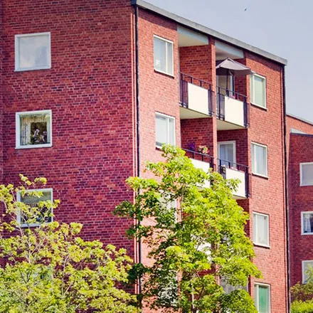 Rent this 2 bed apartment on Vindruvsbacken in 165 66 Stockholm, Sweden