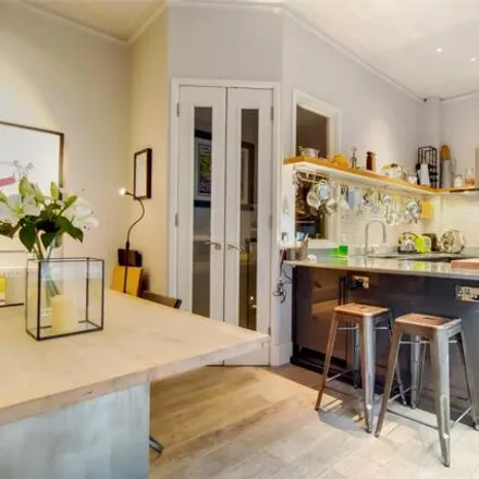 Image 3 - 61;62 St. Martin's Lane, London, WC2E 9BP, United Kingdom - Room for rent