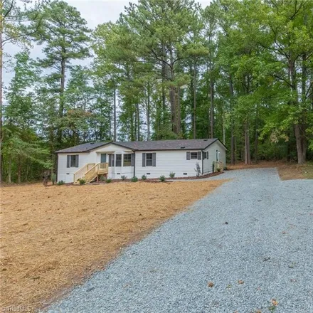 Image 3 - 380 Andrews Store Road, Pittsboro, NC 27312, USA - House for sale