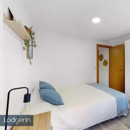 Image 1 - Avinguda de Burjassot, 134, 46025 Valencia, Spain - Room for rent