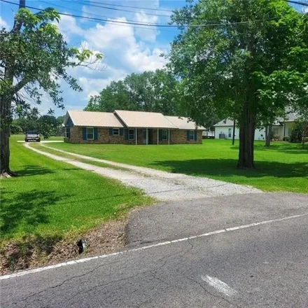 Buy this 4 bed house on 42252 Highway 621 in Gonzales, Louisiana