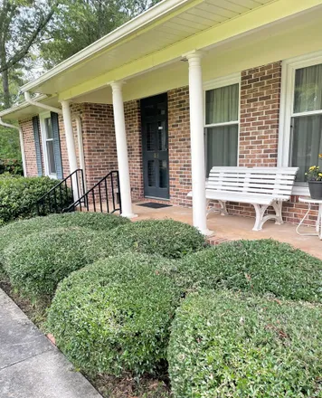 Image 3 - 103 Florence Street, Abbeville, SC 29620, USA - House for sale