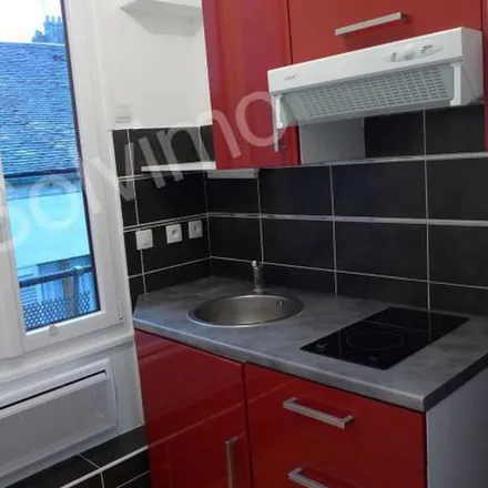 Rent this 1 bed apartment on 10 ter Rue du Maillé in 91310 Montlhéry, France