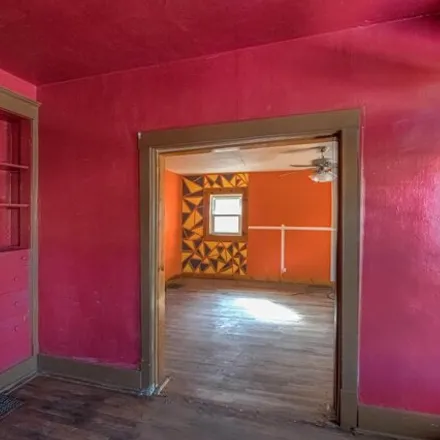 Image 5 - 231 West Cedar Street, Walsenburg, CO 81089, USA - House for sale