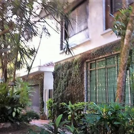 Image 2 - Casulo Cultural, Rua Pasteur 102, Gonzaga, Santos - SP, 11060-440, Brazil - House for rent