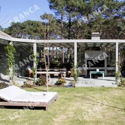 Rent this studio house on Paseo del Lago in 20402 José Ignacio, Uruguay