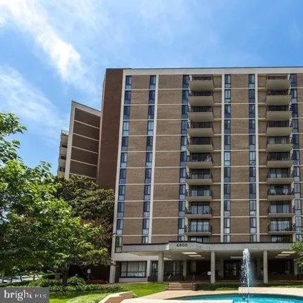 Rent this 3 bed condo on McLean House Condominiums in 6800 Fleetwood Road, Ingleside