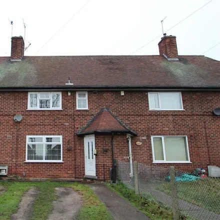 Rent this 3 bed townhouse on 689 Western Boulevard in Nottingham, NG8 5ES