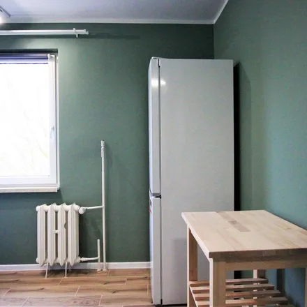 Image 2 - Przedszkole Publiczne nr 17, Królewska, 67-200 Głogów, Poland - Apartment for rent
