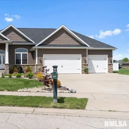 Buy this 4 bed house on 2890 Tartan Way in Springfield, IL 62711