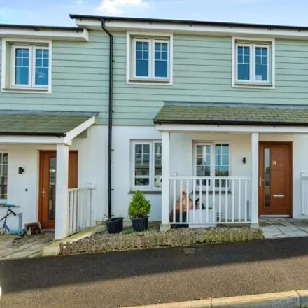 Buy this 3 bed duplex on Polpennic Drive in Padstow, PL28 8FL