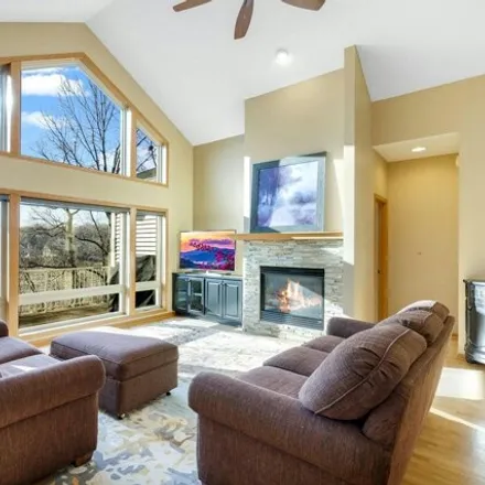 Image 3 - 3610 Jeffers Parkway NorthWest, Prior Lake, MN 55372, USA - House for sale