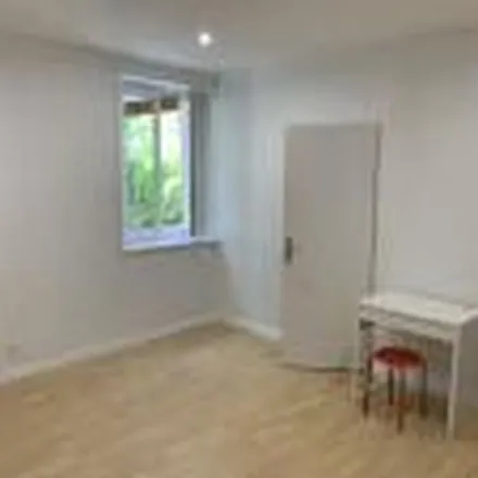 Image 2 - Mulhouse, Rue des Orphelins, 68200 Mulhouse, France - Apartment for rent