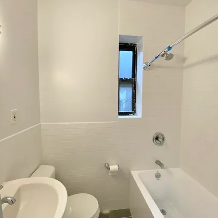 Rent this 1 bed apartment on Quality Eats in 19 Greenwich Avenue, New York