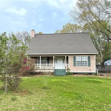 Buy this 3 bed house on 514 Castain Dr in Mandeville, Louisiana