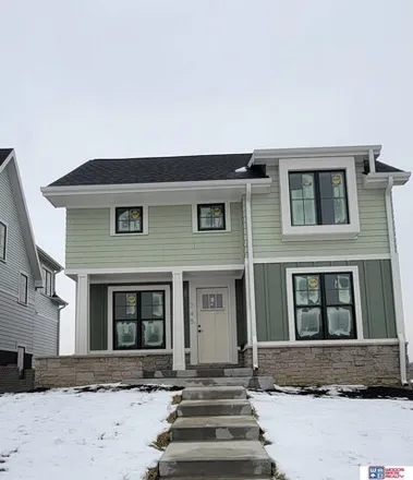 Buy this 3 bed house on 725 Penrose Drive in Lincoln, NE 68521