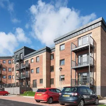 Rent this 2 bed apartment on Craigdhu Road in Milngavie, G62 7AD