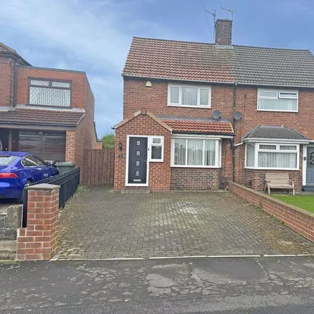 Rent this 2 bed duplex on unnamed road in Wallsend, NE28 0DZ