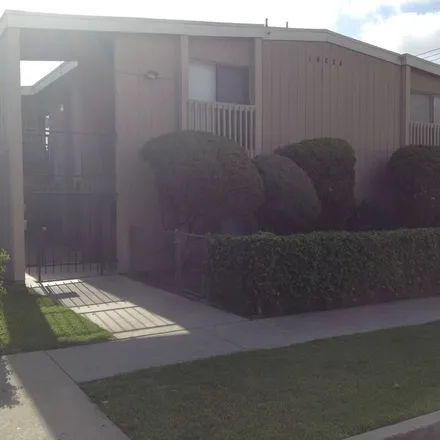 Rent this 2 bed apartment on First Baptist Church in Belmont Street, Bellflower