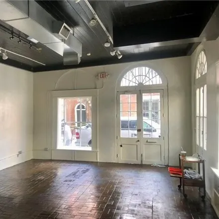 Image 3 - 838 Chartres Street, New Orleans, LA 70116, USA - House for sale