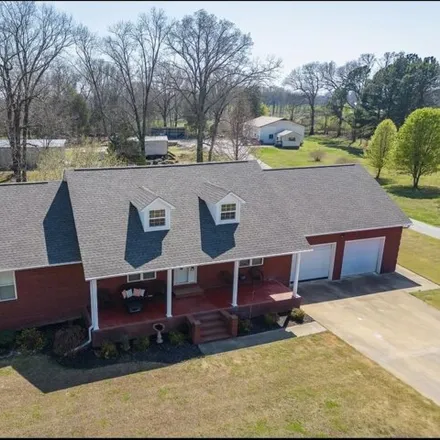 Image 3 - 16 Milan Hwy, Humboldt, Tennessee, 38343 - House for sale