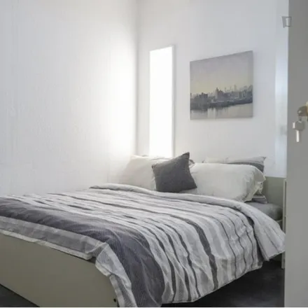 Rent this 7 bed room on Calle Federico Gutiérrez in 4, 28027 Madrid