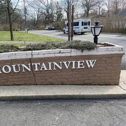 Buy this 2 bed condo on 630 Sierra Vista Lane in Valley Cottage, NY 10989