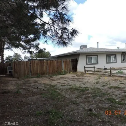 Image 4 - 15534 Comanche Road, Apple Valley, CA 92307, USA - House for sale