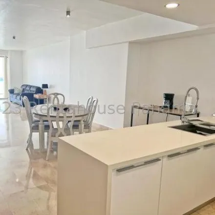Rent this 1 bed apartment on Avenida Balboa in Marbella, 0807