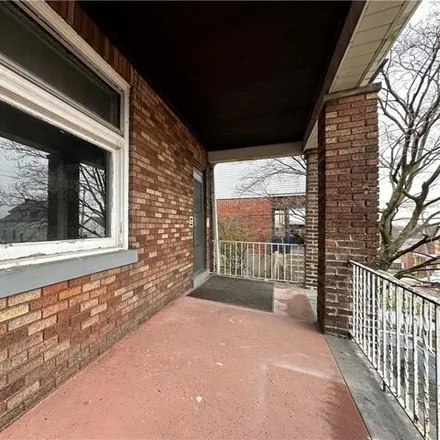 Image 6 - Wirt Way, Pittsburgh, PA 15210, USA - House for sale