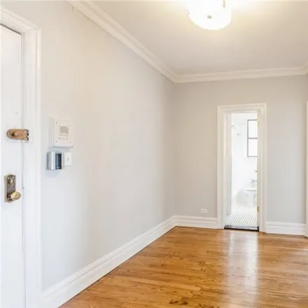 Image 7 - Maple Court, 81st Street, New York, NY 11372, USA - Apartment for sale