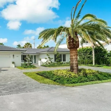 Image 1 - 865 Malaga Drive, Boca Raton, FL 33432, USA - House for sale