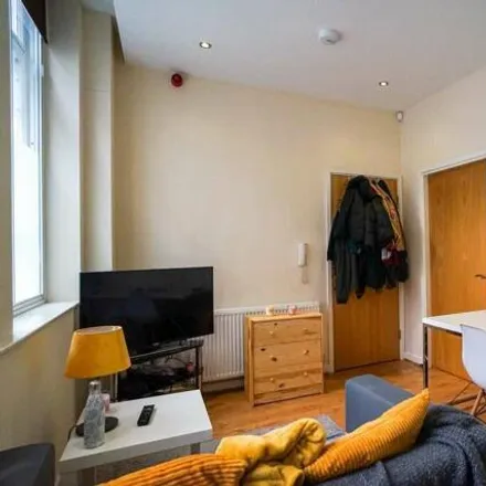 Image 2 - Sun Shing, Trippet Lane, Devonshire, Sheffield, S1 4EL, United Kingdom - Apartment for rent
