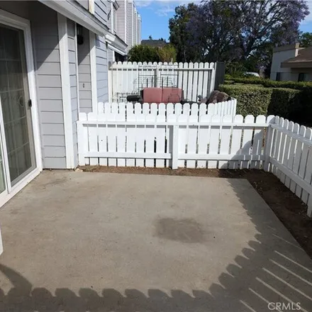 Image 3 - 14380 Foothill Blvd Unit 25, Sylmar, California, 91342 - Townhouse for rent