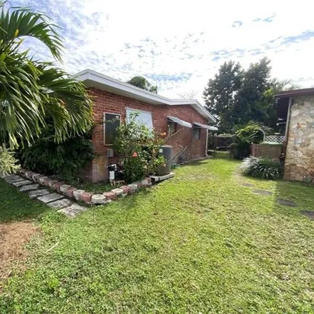 Image 6 - 8630 Nw 29th St, Sunrise, Florida, 33322 - House for sale