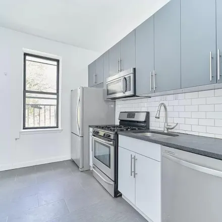 Rent this 3 bed apartment on 406 Sterling Place in New York, NY 11238