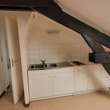 Image 5 - 1 Place Sainte Remfroye, 59220 Denain, France - Apartment for rent