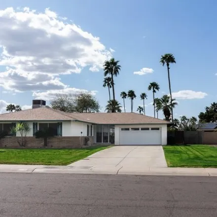 Rent this 3 bed house on 10832 North 38th Street in Phoenix, AZ 85028