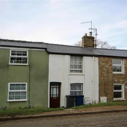 Buy this 2 bed townhouse on 68 Histon Road in Cottenham, CB24 8UD