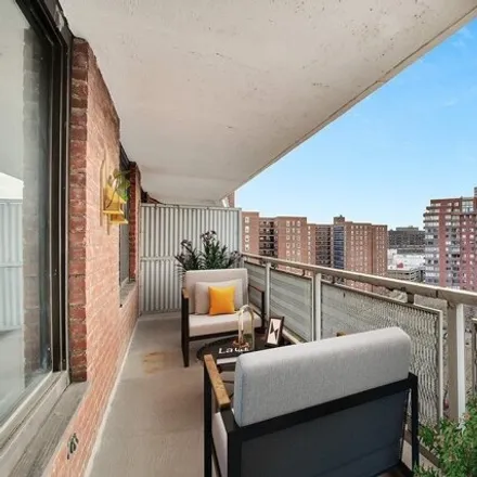 Image 8 - 61-55 98th Street, New York, NY 11374, USA - Apartment for sale