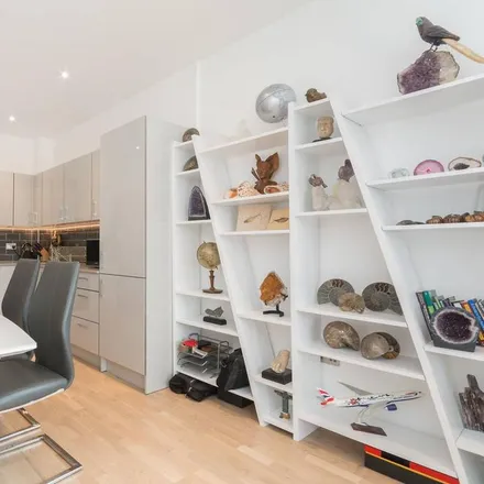 Rent this 2 bed apartment on Milner Road in London, SW19 3AB