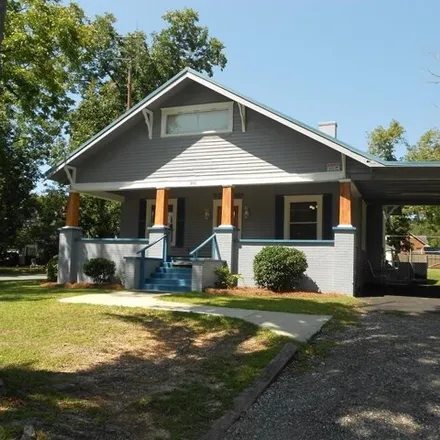 Buy this 3 bed house on 277 South Merrimac Drive in Fitzgerald, GA 31750