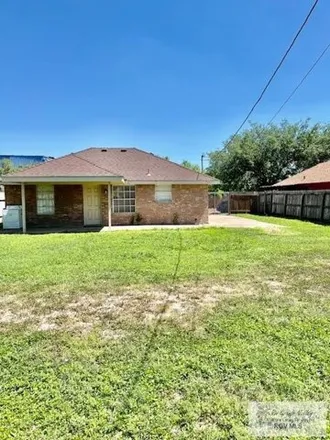 Image 8 - 2060 Olmitos Avenue, Sioux Terrace South Colonia, San Juan, TX 78589, USA - House for rent