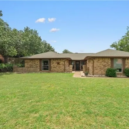 Buy this 3 bed house on 740 Craig Street in Hillsboro, TX 76645