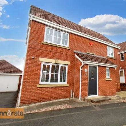 Buy this 4 bed house on 25 Chillington Way in Norton-Le-Moors, ST6 8GJ