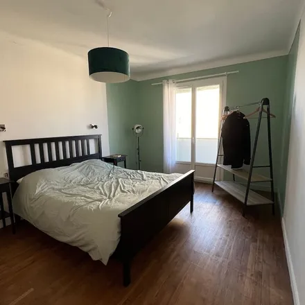 Rent this 3 bed townhouse on 85100 Les Sables-d'Olonne