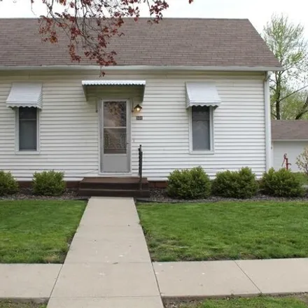 Buy this 2 bed house on 503 East Arkansas Avenue in Bloomfield, IA 52537