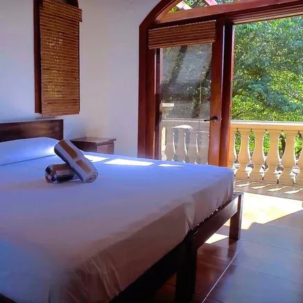 Rent this 4 bed house on Hacienda Iguana Golf & Beach Resort in 62, El Limón